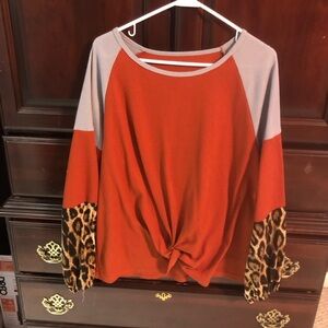 Trendy Orange and Leopard Print Top